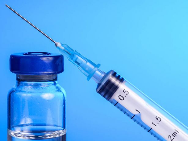 Editada MP sobre aquisição emergencial e registro de vacinas contra a COVID-19
